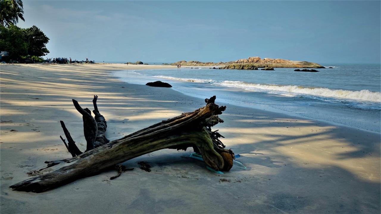 White Shell Beach House Kannur Exterior photo